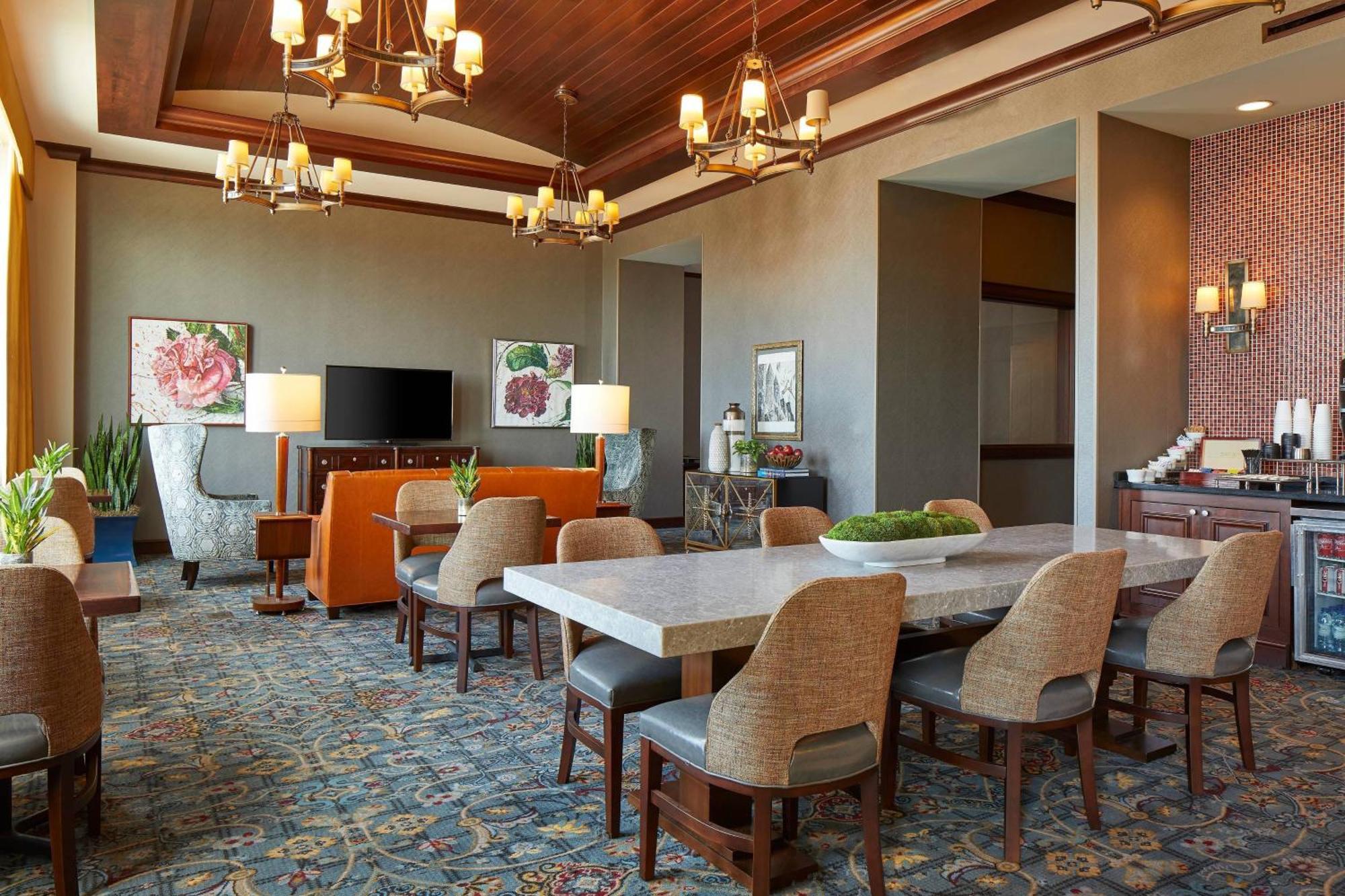 Renaissance Montgomery Hotel & Spa At The Convention Center מראה חיצוני תמונה