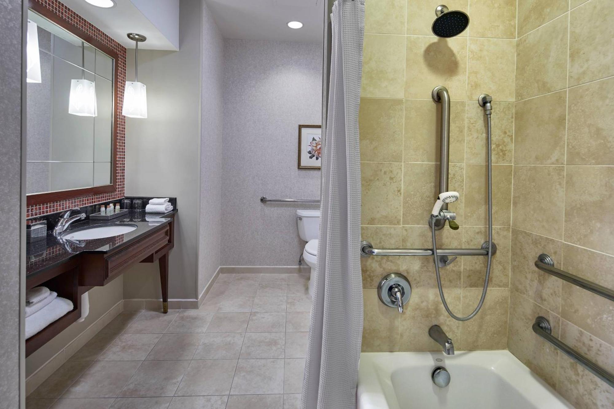 Renaissance Montgomery Hotel & Spa At The Convention Center מראה חיצוני תמונה