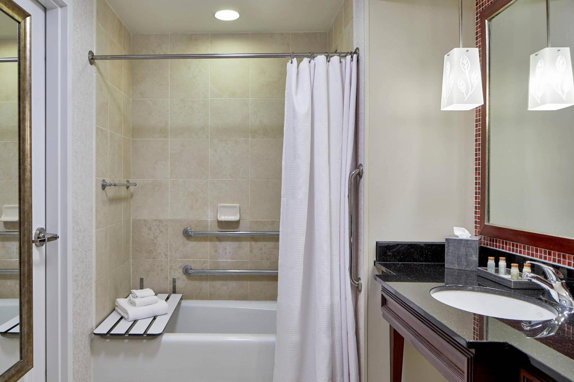 Renaissance Montgomery Hotel & Spa At The Convention Center מראה חיצוני תמונה