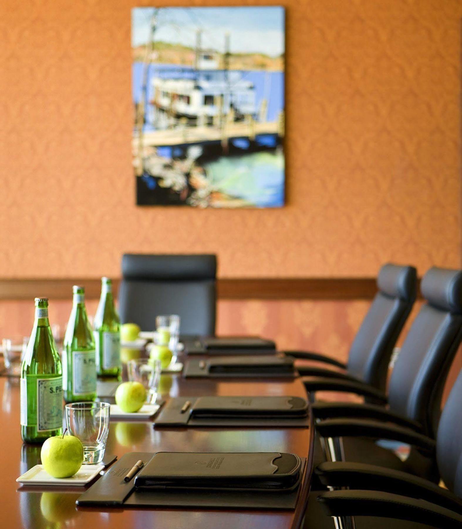 Renaissance Montgomery Hotel & Spa At The Convention Center מראה חיצוני תמונה